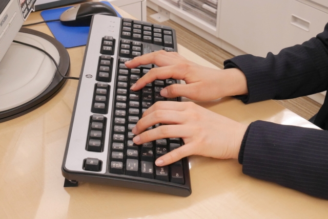 ネットショップ経営者が運営に集中するためにはクラウドソーシングの活用