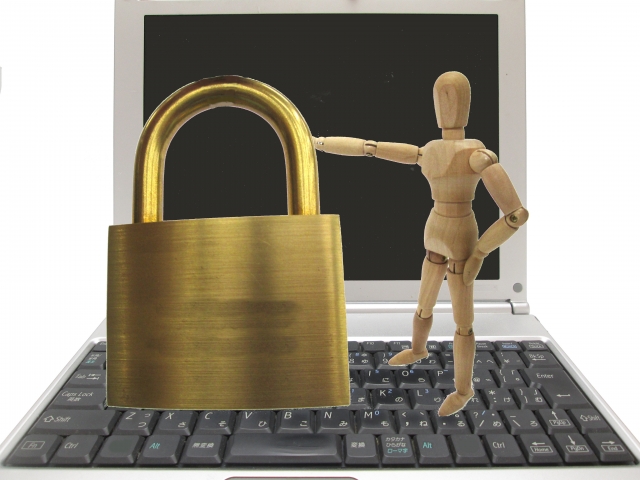 ネットショップの特定商取引法に基づく表記から個人情報が漏れないようにできるのか